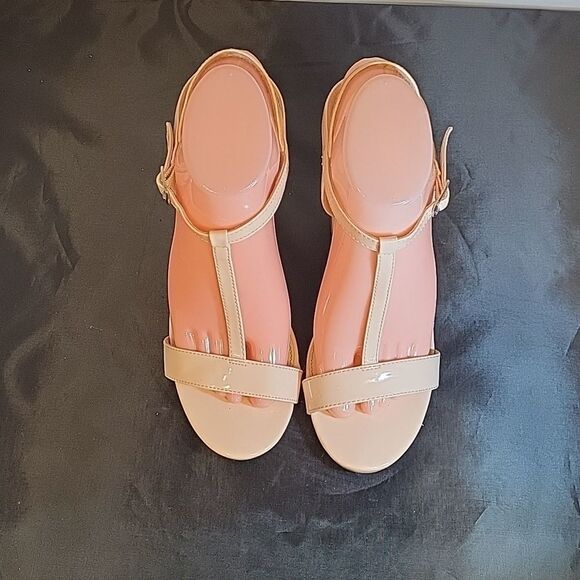 FOREVER 21 ANKLE STRAP OPEN TOE TWO STRAP BAND BLOCK HEEL SANDAL - Picture 4 of 15